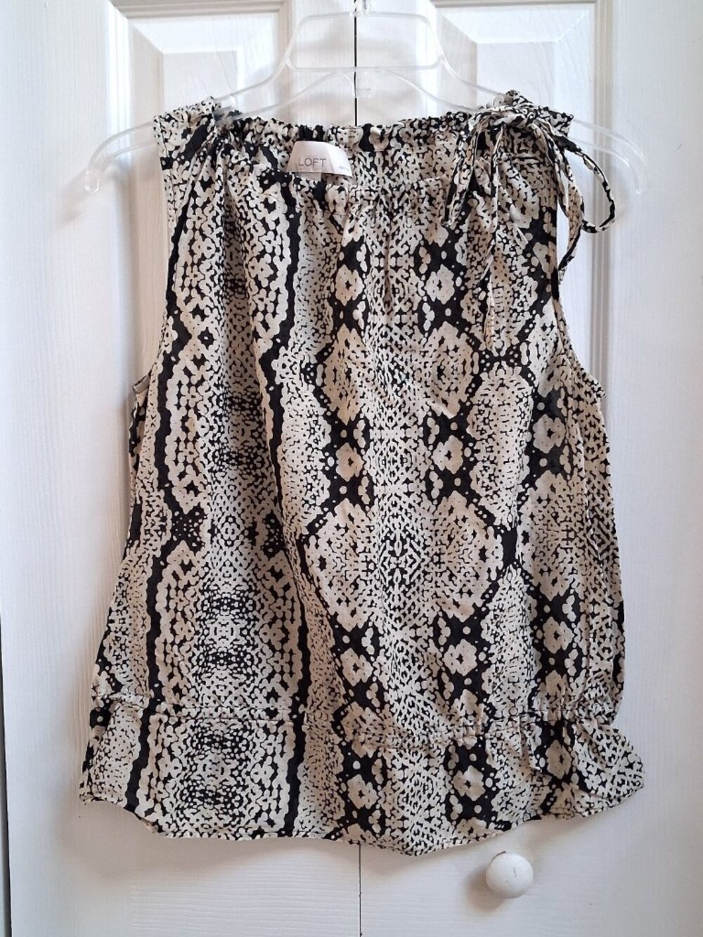 LOFT Black/Beige Snakeskin Print Sleeveless Silk Blend Top sz M P